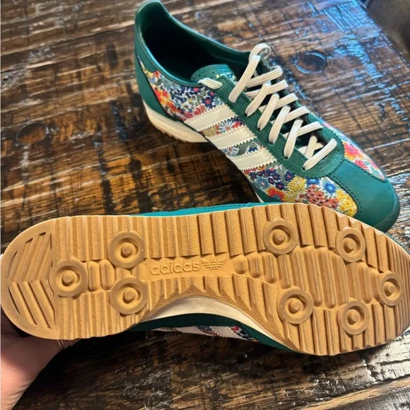 Adidas x Liberty London SL 72 OG - Picture 3 of 4